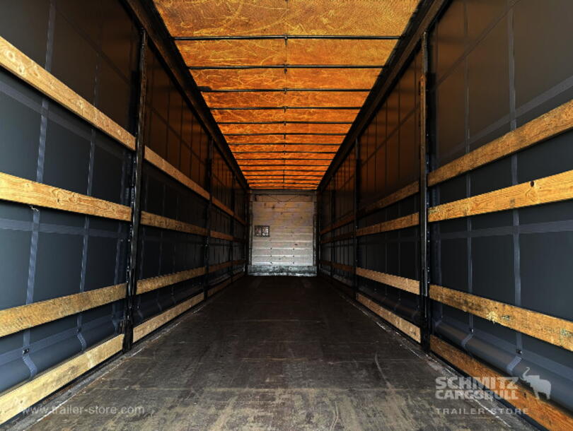 Schmitz Cargobull - Mega Prelată culisantă (2)