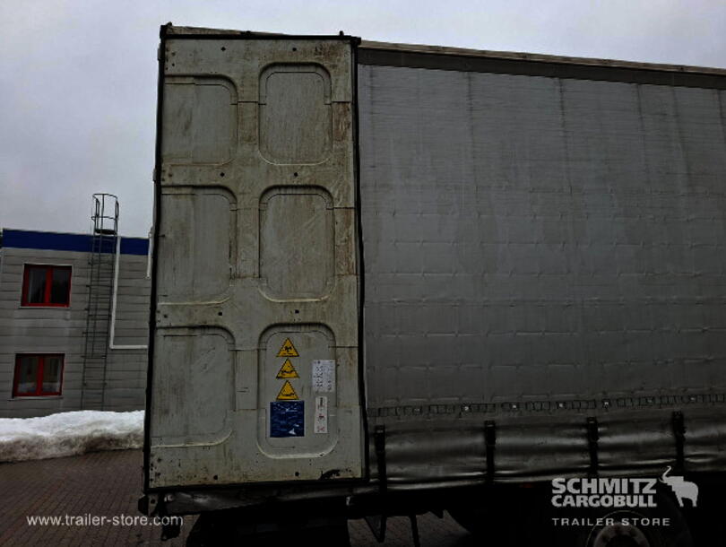 Krone - dropside Curtainsider (5)