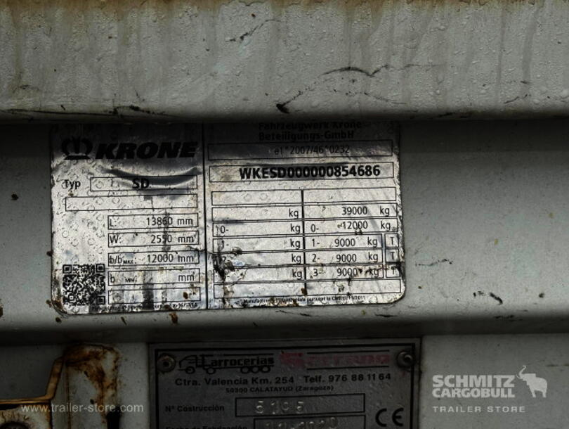 Krone - Mega Curtainsider (8)