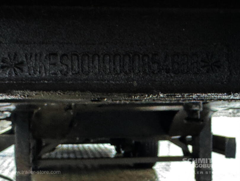 Krone - Mega Curtainsider (9)