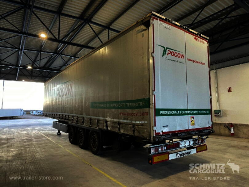 Krone - Standard Curtainsider (1)