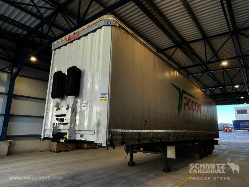 Krone - Standard Curtainsider (3)