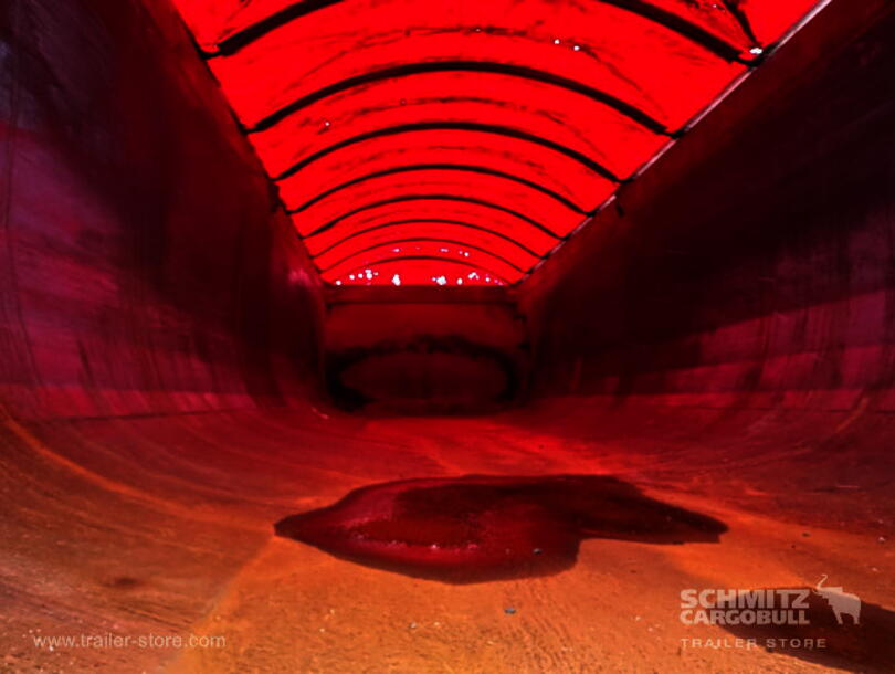 Schmitz Cargobull - steel half pipe body Tipper (2)