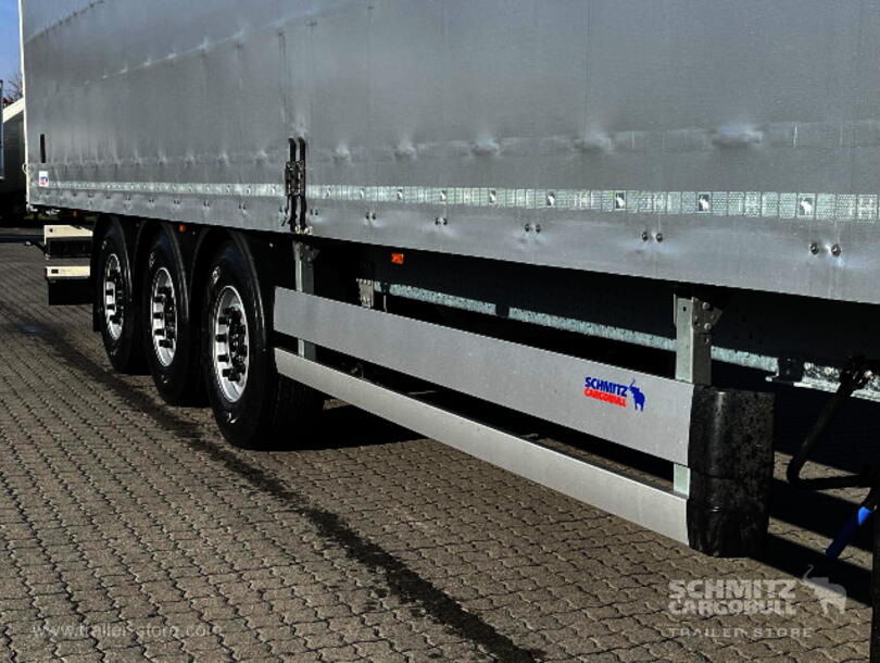 Schmitz Cargobull - Standard Curtainsider (7)