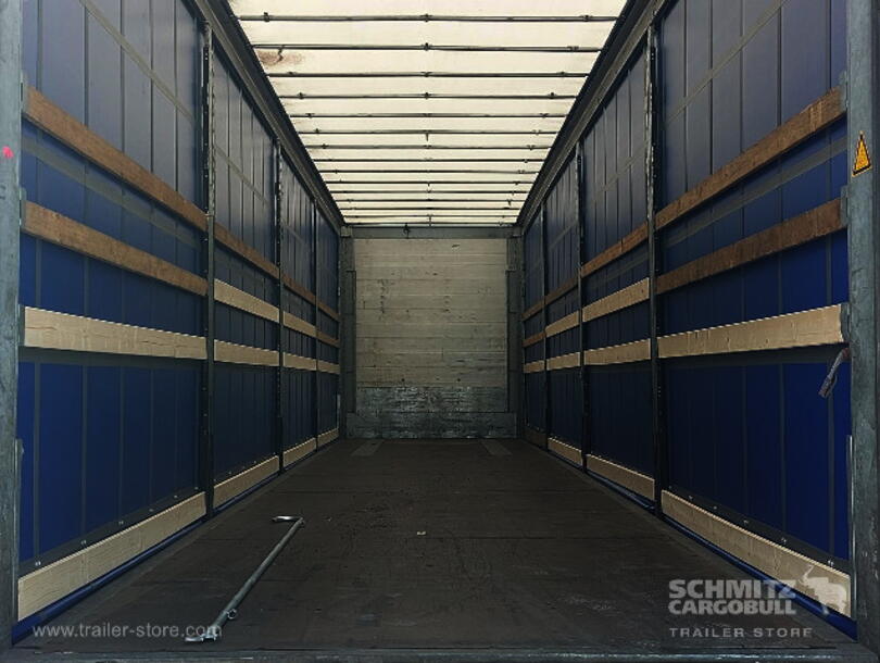 Schmitz Cargobull - Lona para empurrar Mega (8)