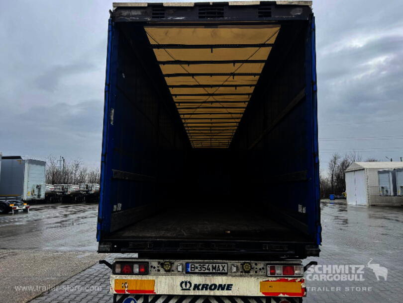 Krone - Mega Curtainsider (4)