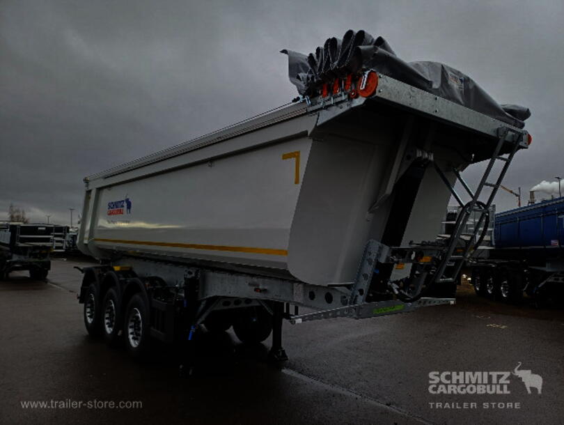 Schmitz Cargobull - Bena basculabila semirotunda din otel Autobasculantă