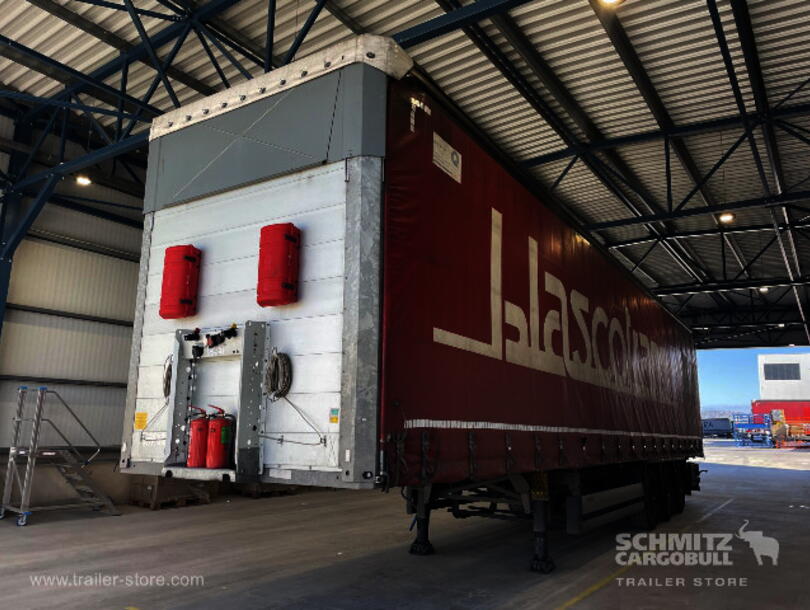 Schmitz Cargobull - standard Prelată culisantă (2)