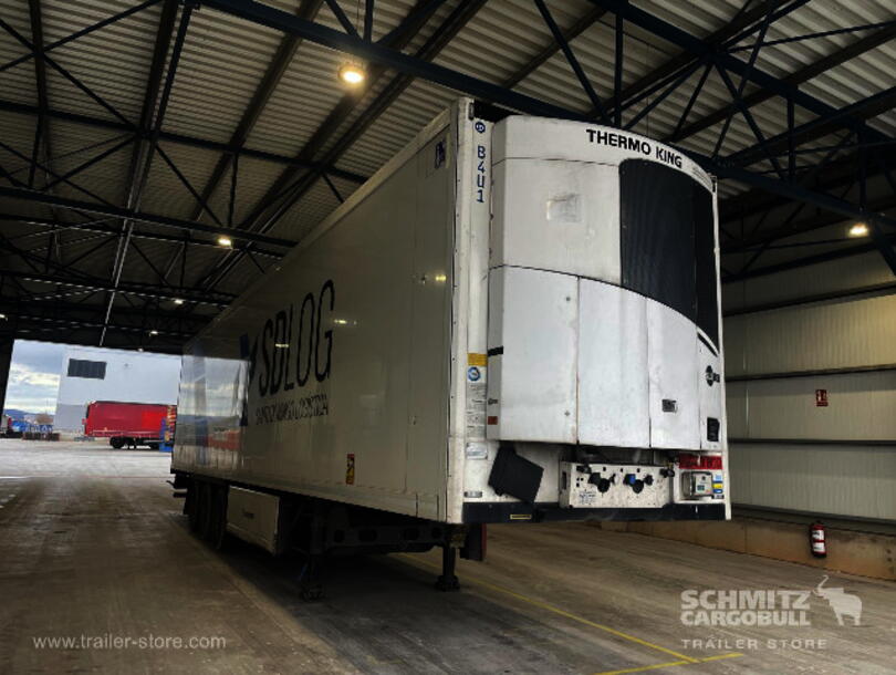 Krone - Reefer meat hanging Insulated/refrigerated box