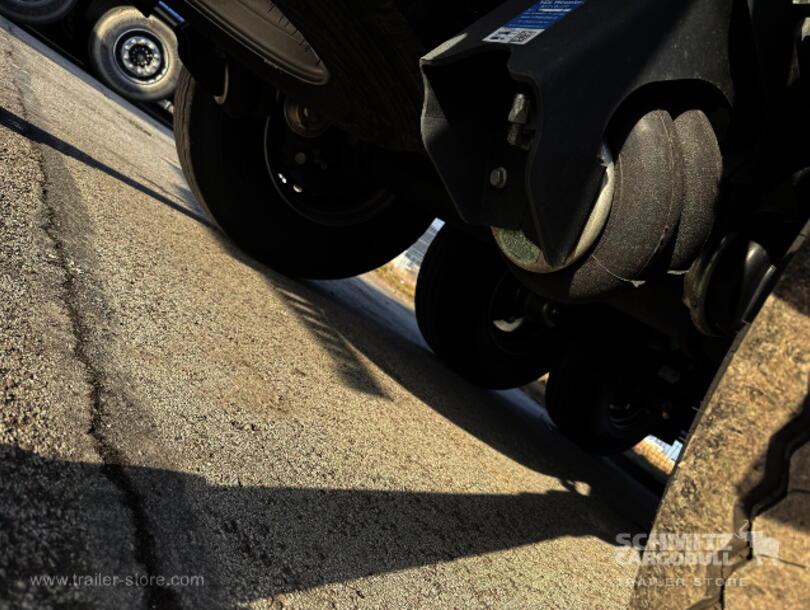 Schmitz Cargobull - stalen halfpipe Kipper (9)