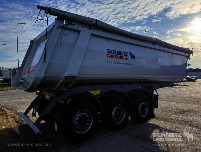 Schmitz Cargobull - stalen halfpipe Kipper (1)