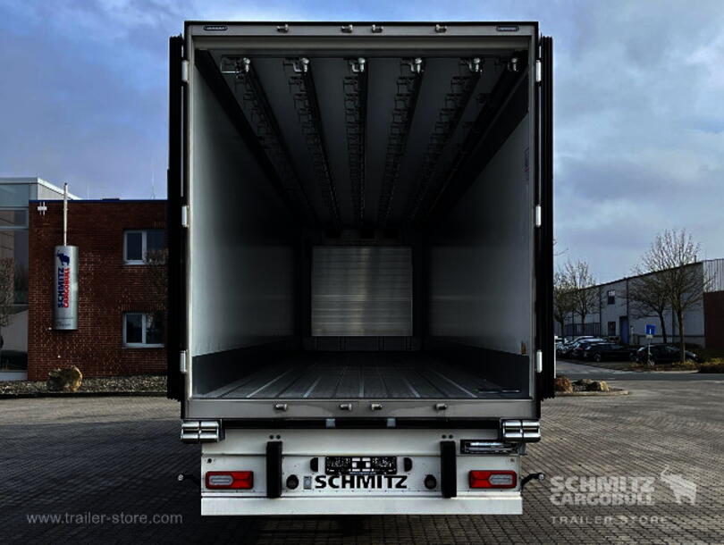 Schmitz Cargobull - Reefer meat hanging Insulated/refrigerated box (16)
