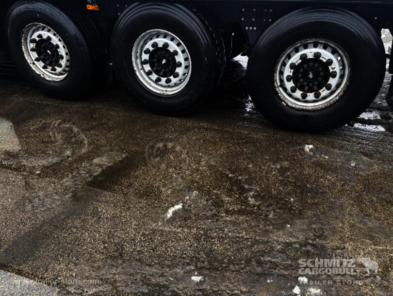 Schmitz Cargobull - Standard Curtainsider (4)