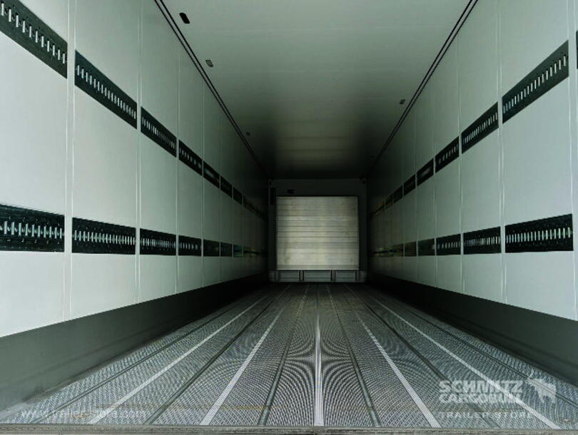 Schmitz Cargobull - Reefer Standard Insulated/refrigerated box (2)