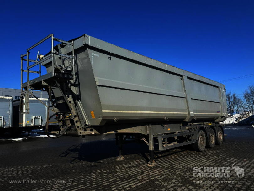 Schmitz Cargobull - stalen halfpipe Kipper (1)