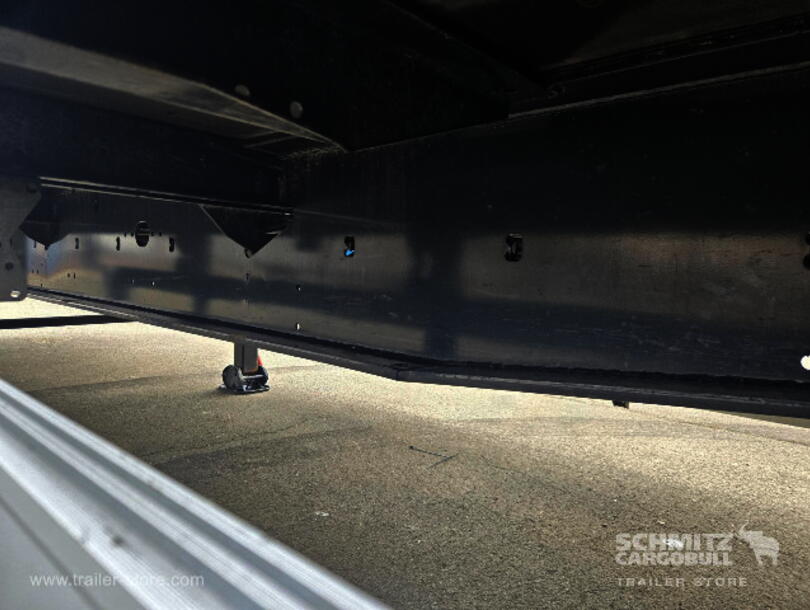 Krone - Schiebeplane Mega (8)