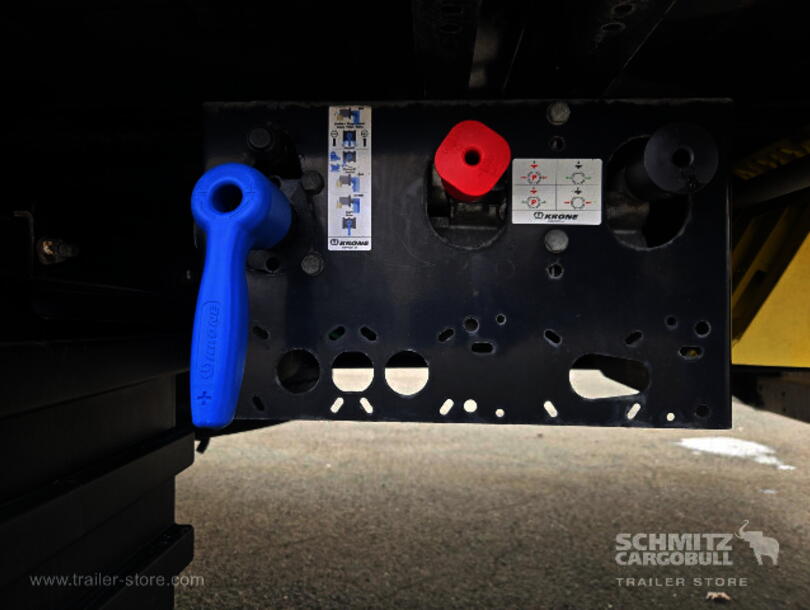 Krone - Schiebeplane Mega (10)