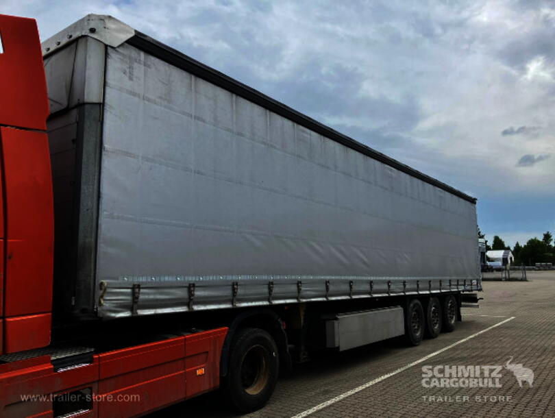 Schmitz Cargobull - Rideaux Coulissant Standard (1)