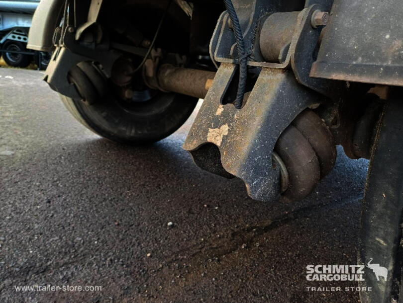 Schmitz Cargobull - Camião basculante con caixa de aço arredondada (10)