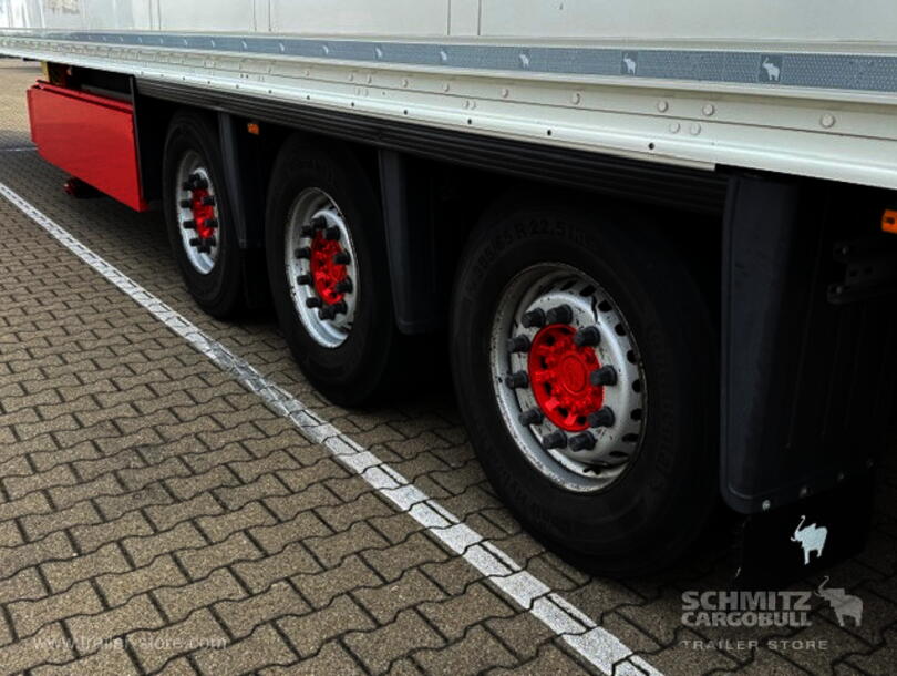 Schmitz Cargobull - Caixa de carga seca (8)