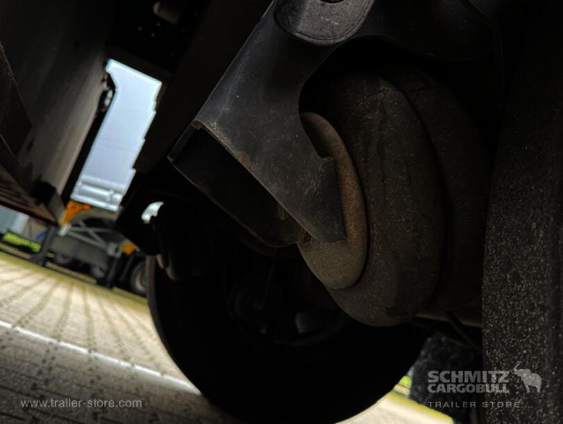 Schmitz Cargobull - Caixa de carga seca (9)