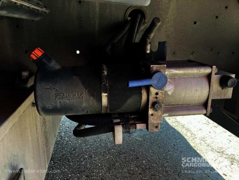 Schmitz Cargobull - Lona para empurrar Padrão (18)