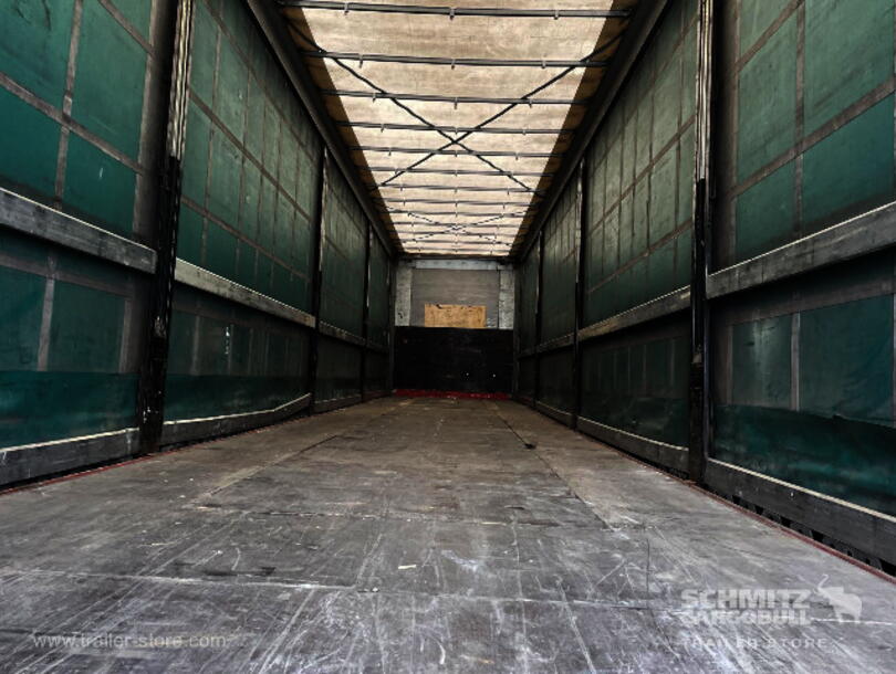 Fliegl - Standard Curtainsider (2)