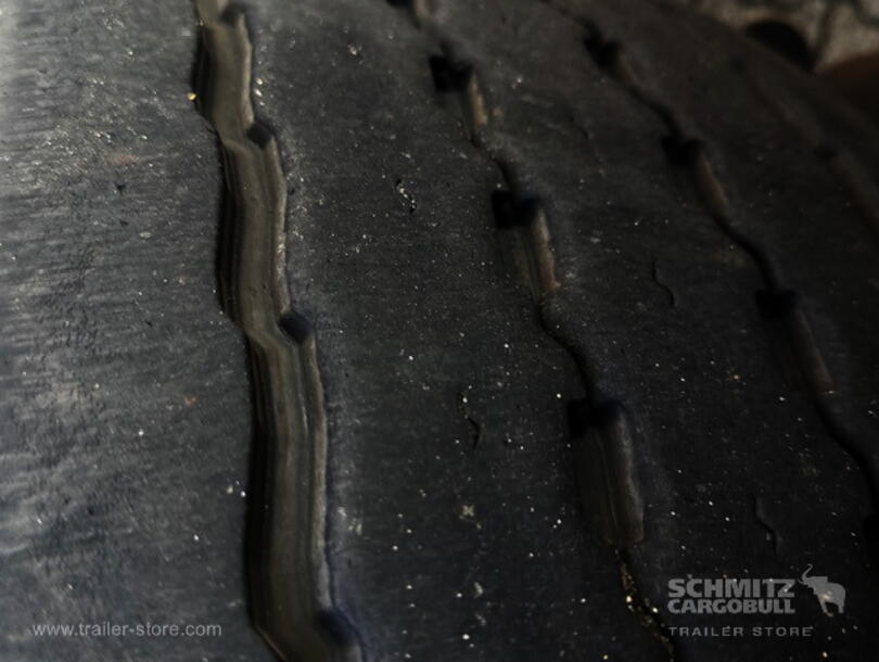 Schmitz Cargobull - Standard Curtainsider (13)