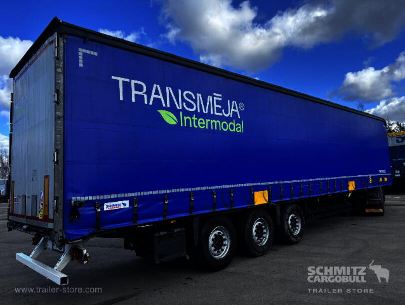 Schmitz Cargobull - Standard Curtainsider