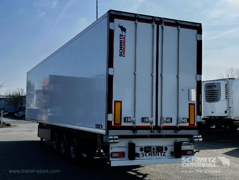 Schmitz Cargobull - Reefer Standard Insulated/refrigerated box (1)
