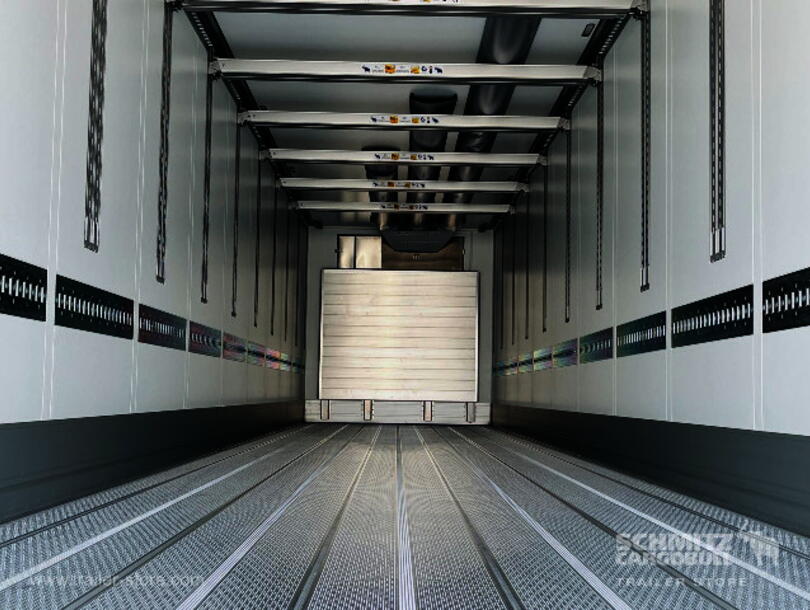 Schmitz Cargobull - Reefer Standard Insulated/refrigerated box (2)