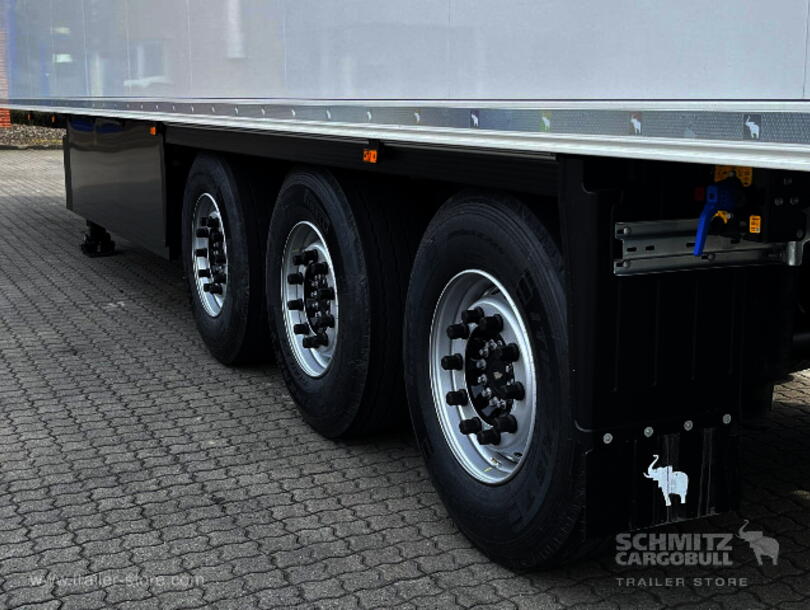 Schmitz Cargobull - Reefer multitemp Insulated/refrigerated box (15)