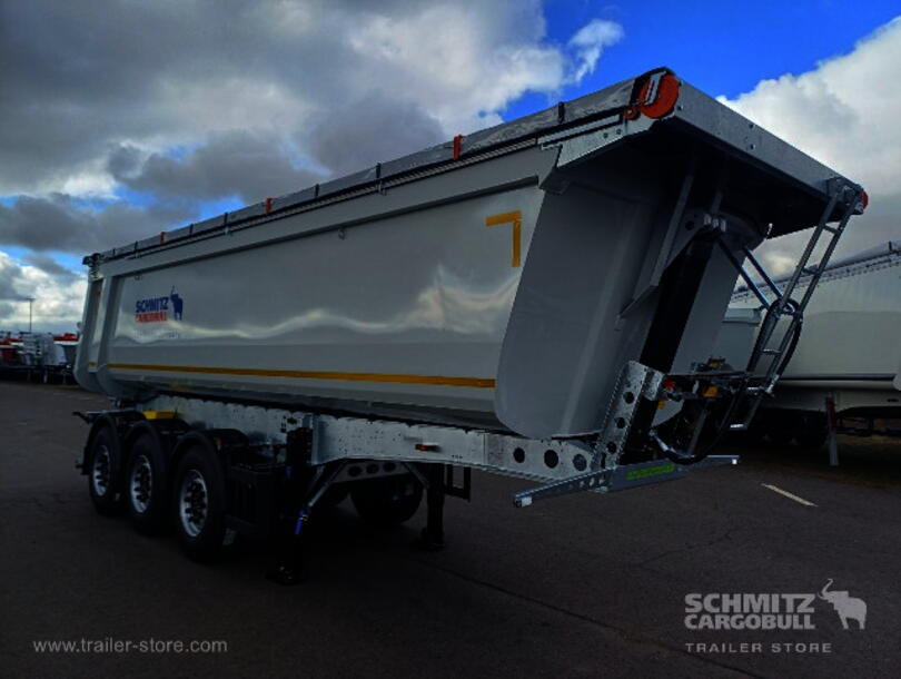Schmitz Cargobull - Bena basculabila semirotunda din otel Autobasculantă