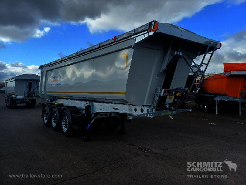Schmitz Cargobull - Bena basculabila semirotunda din otel Autobasculantă