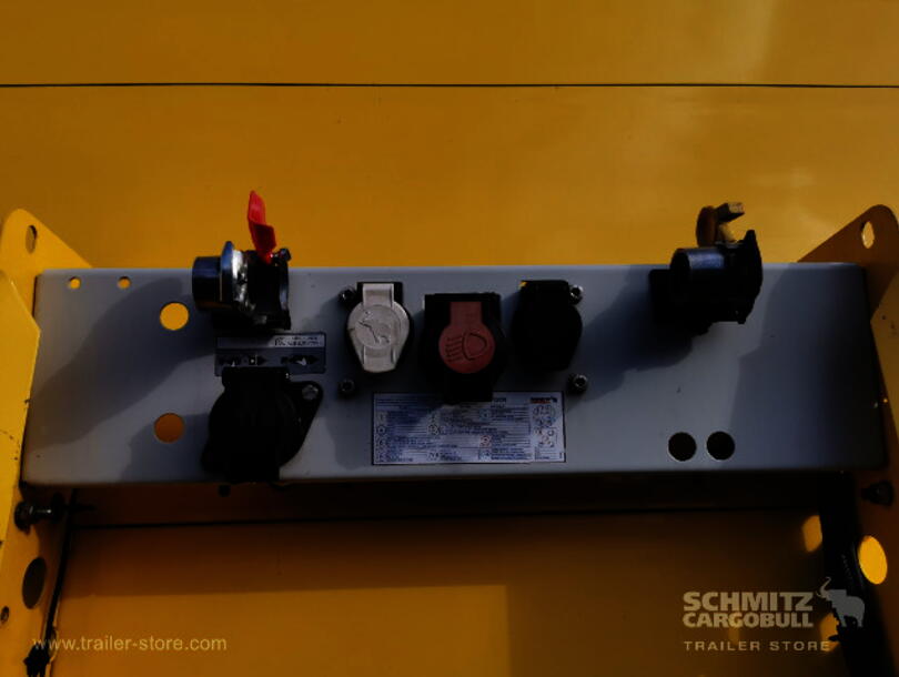 Schmitz Cargobull - Lona para empurrar Padrão (10)