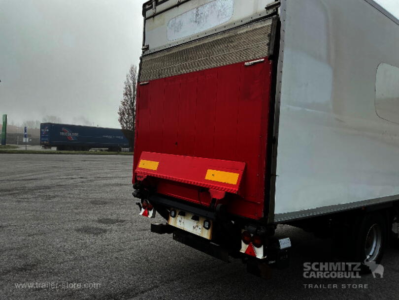 Krone - Caixa de carga seca (10)