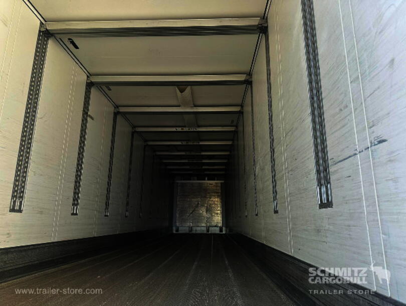 Schmitz Cargobull - Reefer Standard Insulated/refrigerated box (2)