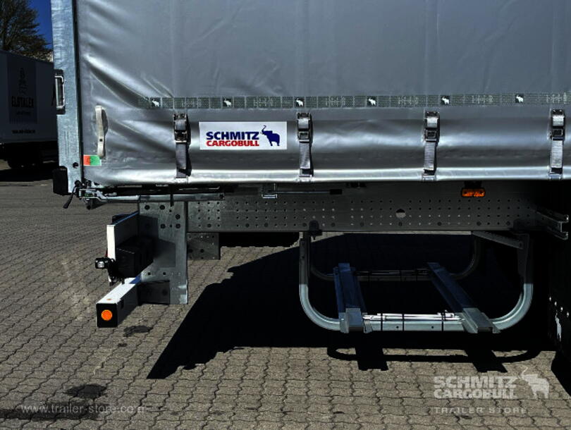 Schmitz Cargobull - Standard Curtainsider (9)