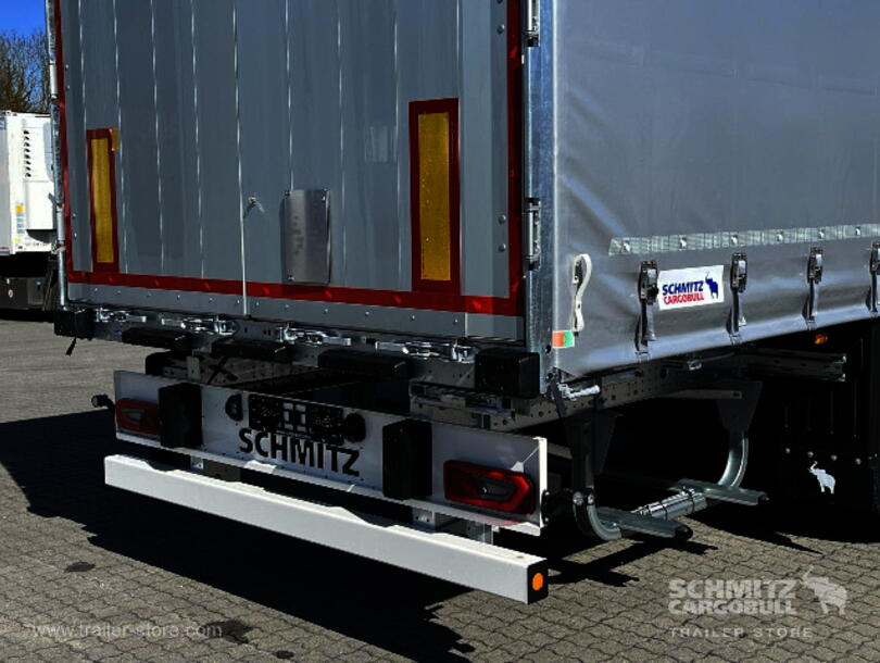 Schmitz Cargobull - Standard Curtainsider (10)