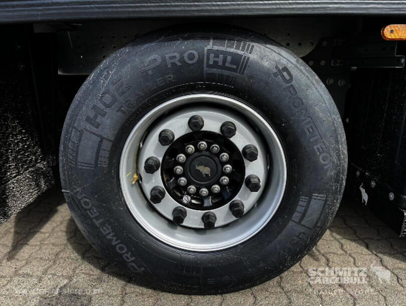 Schmitz Cargobull - Lona para empurrar Mega (18)