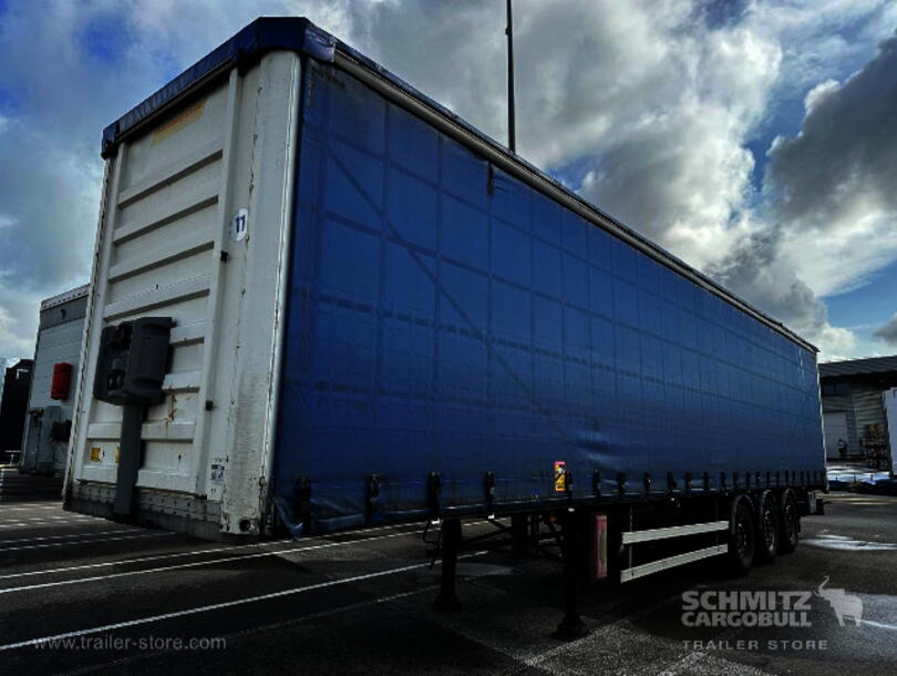 Fruehauf - Standard Curtainsider