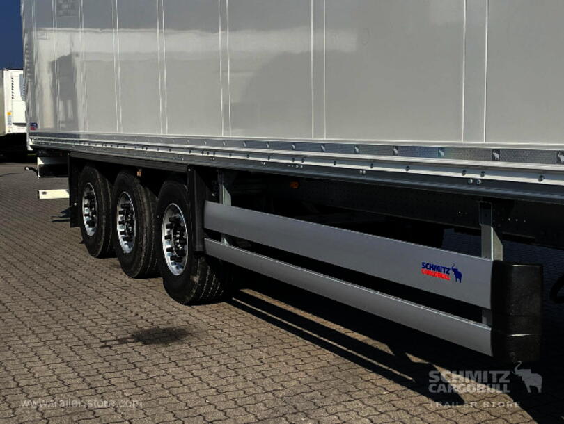 Schmitz Cargobull - Caixa de carga seca (6)