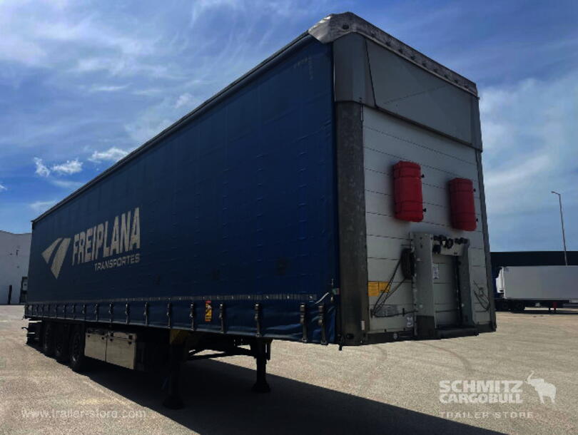 Schmitz Cargobull - coil Curtainsider