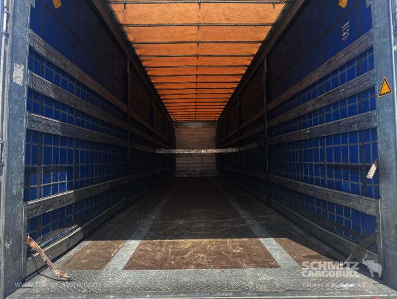 Schmitz Cargobull - coil Curtainsider (2)