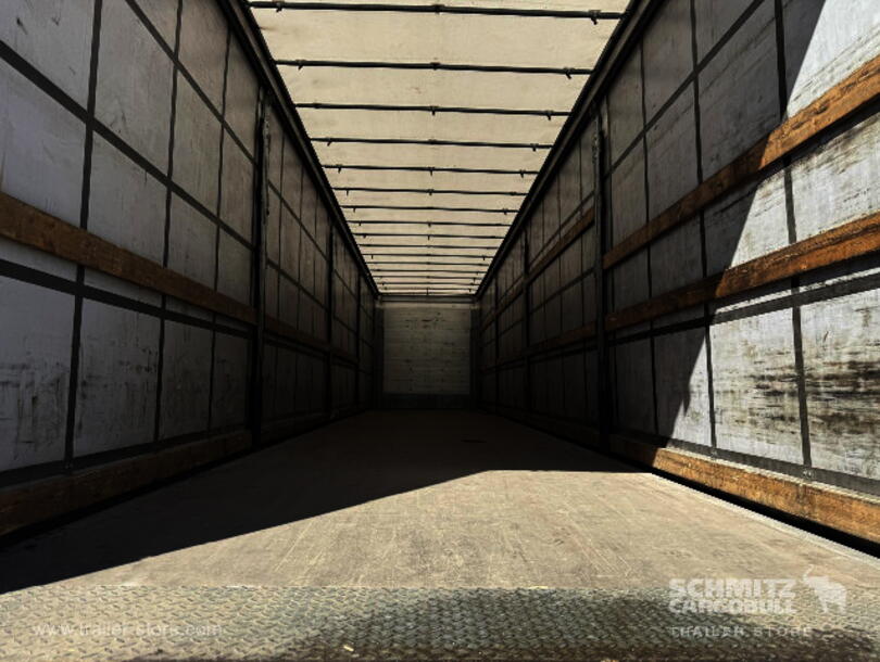 Schmitz Cargobull - Standard Curtainsider (7)