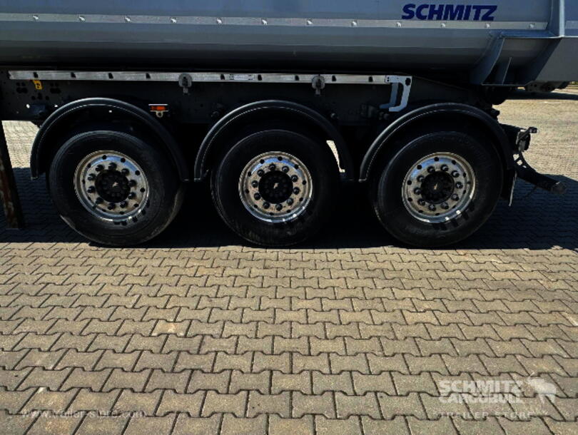 Schmitz Cargobull - steel half pipe body Tipper (7)