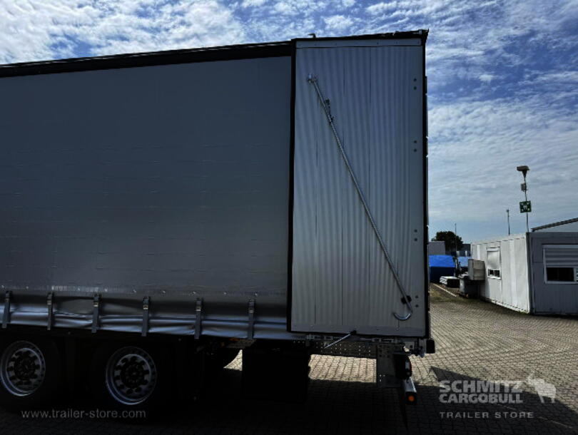 Schmitz Cargobull - Rideaux Coulissant Mega (7)