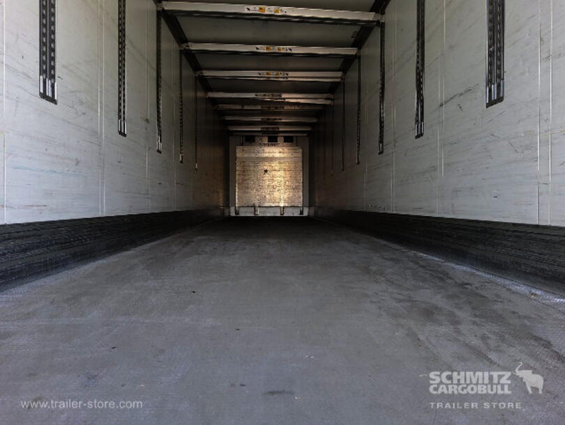 Schmitz Cargobull - Reefer Standard Insulated/refrigerated box (1)