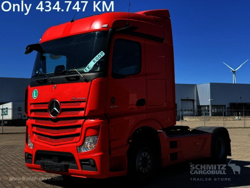  - Commercial vehicles Tractor unit