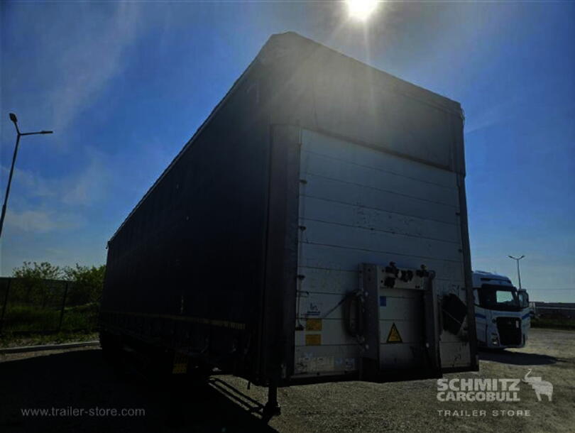 Schmitz Cargobull - Mega Curtainsider